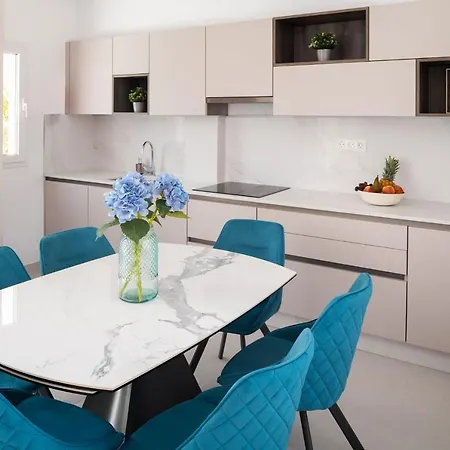 Sunrise By Buenavilla Playa Blanca (Lanzarote)